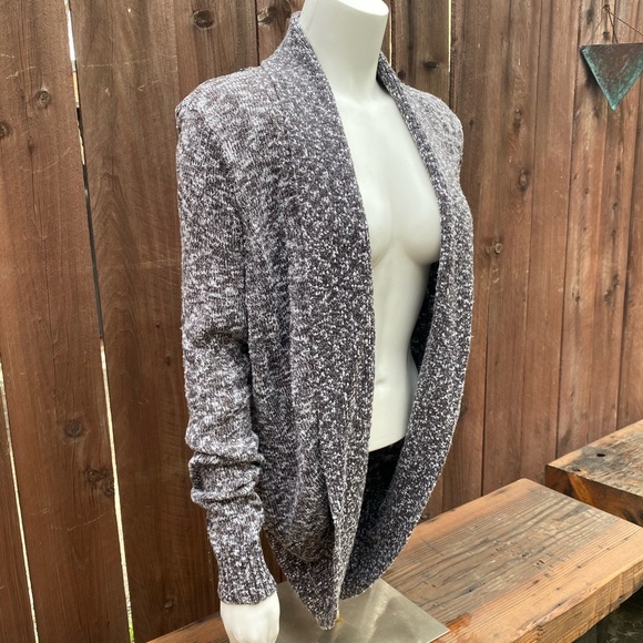 FOREVER 21 | Tuxedo Style Brindle Sweater Cardigan - Picture 2 of 7